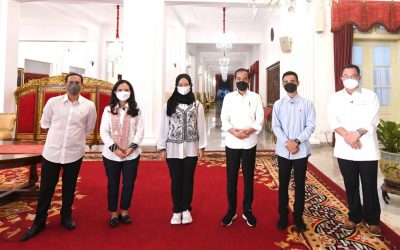 Ayu Sabrina (International Relations Student of FISIP UNDIP), Received the Honor of Meeting the President and the Minister of Education and Culture Research and Technology in the Framework of the Teaching Campus Program