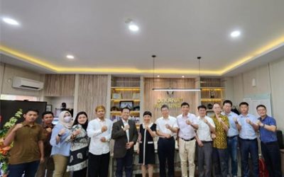 VISITING LECTURER FROM CENTRAL CHINA NORMAL UNIVERSITY